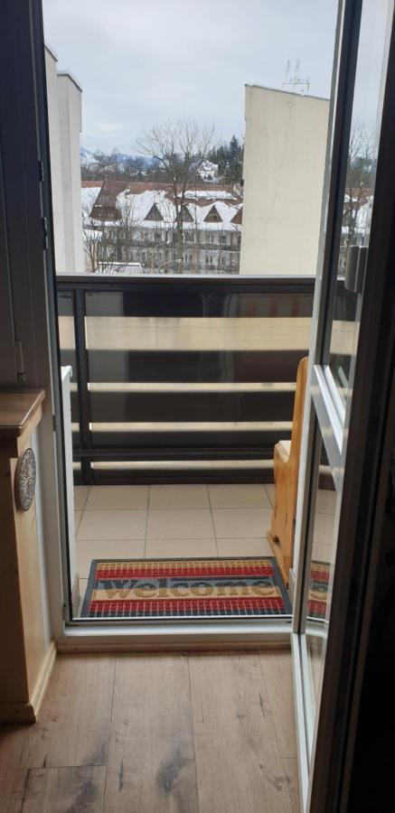 Apartament Zakopane Utrzymany W Stylu Goralskiej Chaty Luaran gambar