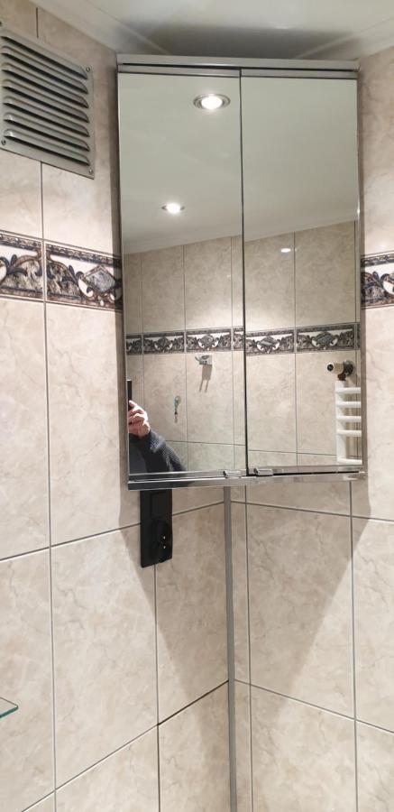 Apartament Zakopane Utrzymany W Stylu Goralskiej Chaty Luaran gambar
