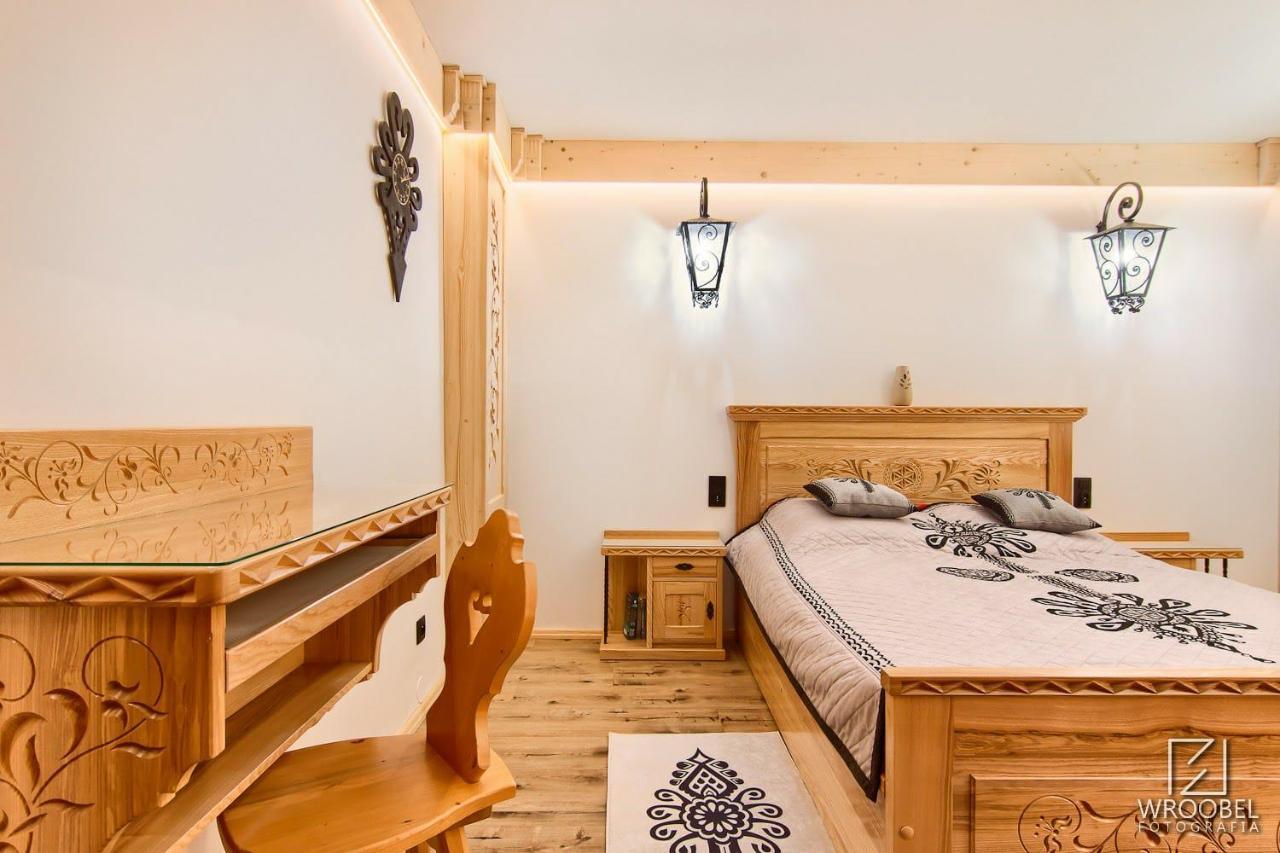 Apartament Zakopane Utrzymany W Stylu Goralskiej Chaty Luaran gambar