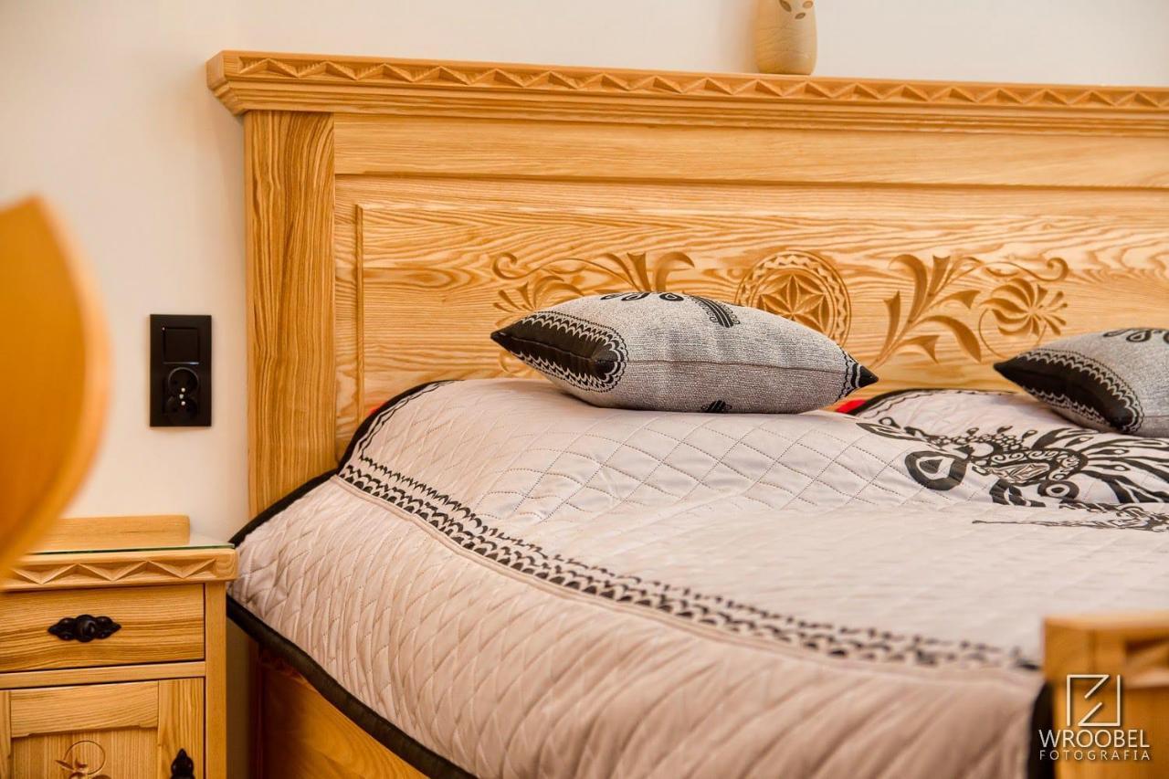 Apartament Zakopane Utrzymany W Stylu Goralskiej Chaty Luaran gambar